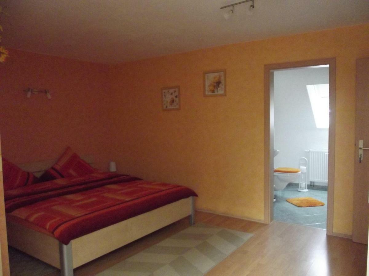 Ferienunterkunft "Zur Tenne" Apartamento Burg  Exterior foto